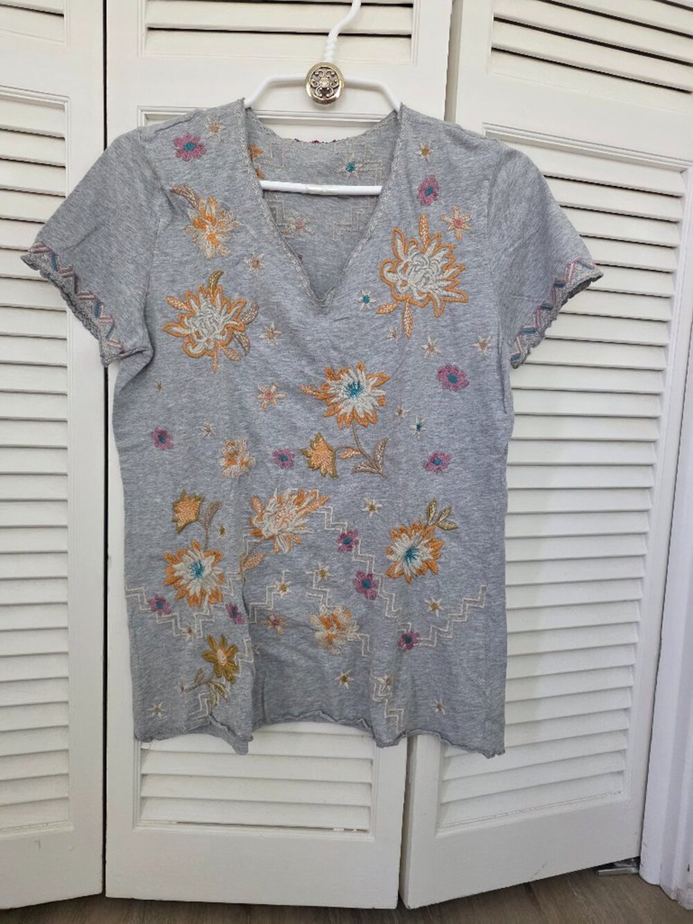 Johnny Was V-Neck Flora Embroidered Tee